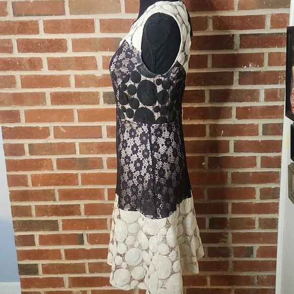 Tracy Reese Black and Cream Lace Dress, Size 0 Tracy Reese Black and Cream Lace Dress, Size 0
